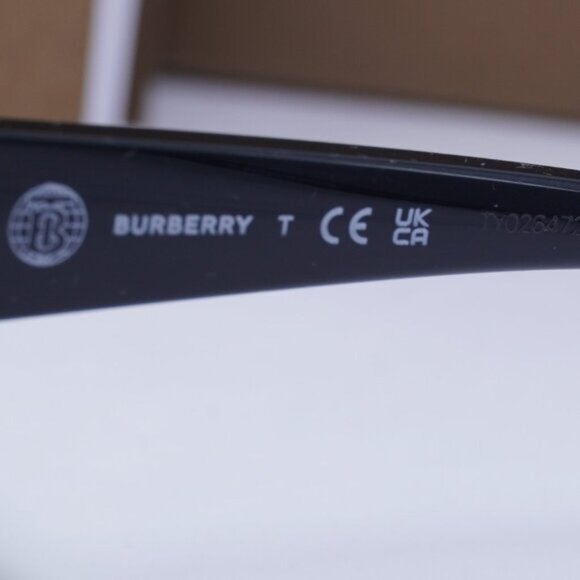 Burberry Kids JB4387 40496G Shield Sunglasses - White/Black/Grey Mirror - Picture 7 of 9